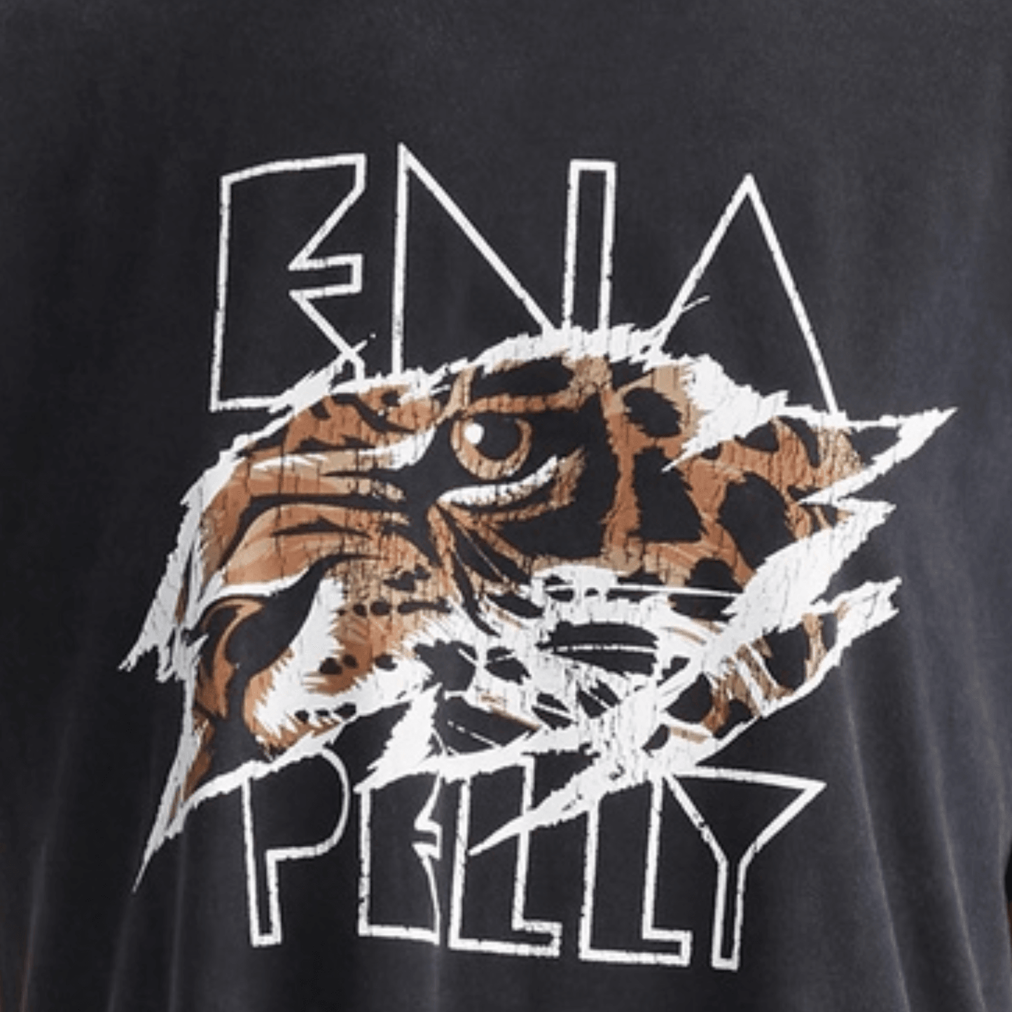 Lilly Oversized Sweater - Garmentswear